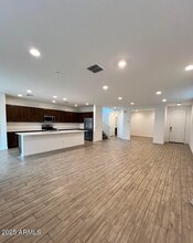 9556 W Sells Dr in Phoenix, AZ - Building Photo - Building Photo