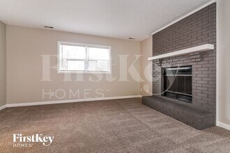 4407 Robertson Blvd in Indianapolis, IN - Building Photo - Building Photo