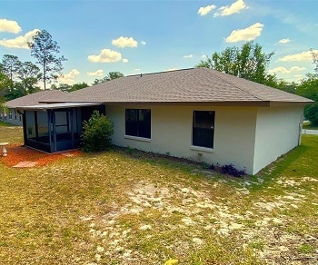 9852 SW 196th Avenue Rd in Dunnellon, FL - Foto de edificio - Building Photo