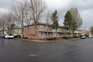 Melrose Court Apartments