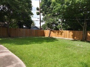 4907 Marietta Ln in Houston, TX - Building Photo - Building Photo