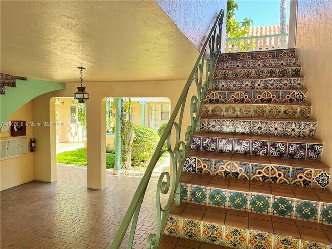 736 13th St in Miami Beach, FL - Building Photo - Building Photo