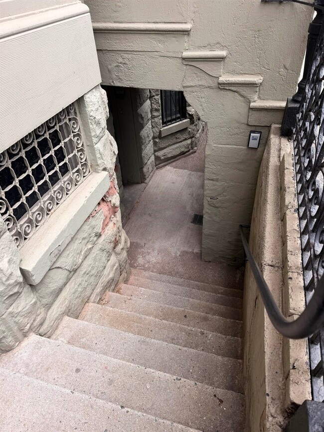 811 Washington St in Hoboken, NJ - Building Photo - Building Photo