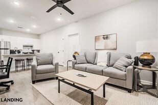 1650 Harris Hill Rd, Unit 07-7102 in San Marcos, TX - Building Photo