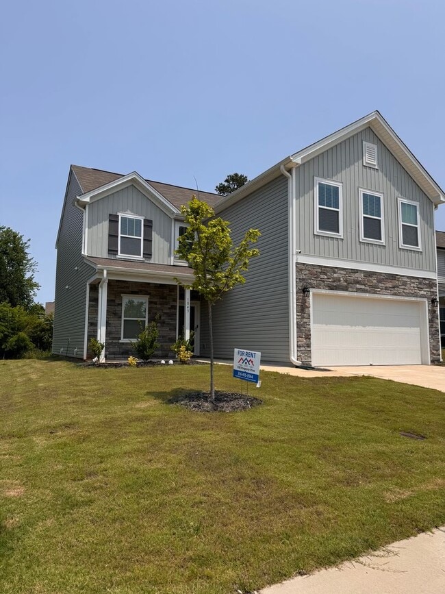 1843 Gatehouse Vw Dr in Winston-Salem, NC - Building Photo - Building Photo