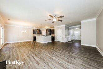 136 Wintergreen Ct in Lexington, NC - Foto de edificio - Building Photo