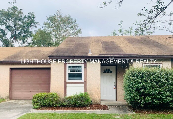5524 Community Oaks Ct in Jacksonville, FL - Building Photo