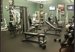 5548 Metrowest Blvd in Orlando, FL - Building Photo - Building Photo