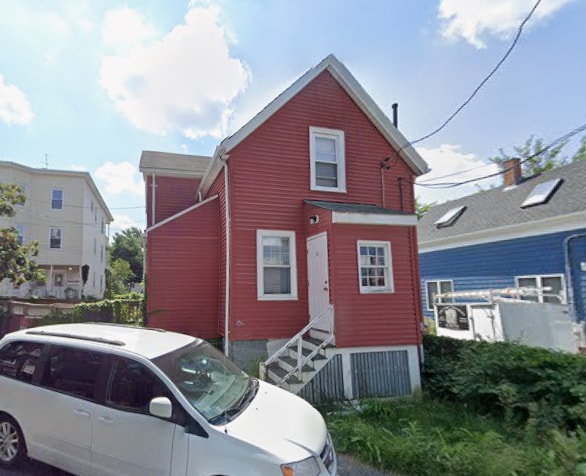 12 Village St, Unit 1 in Somerville, MA - Foto de edificio - Building Photo