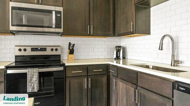 9650 52nd Ave E in Palmetto, FL - Building Photo - Building Photo