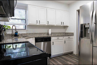 15403 Long Creek St in San Antonio, TX - Foto de edificio - Building Photo