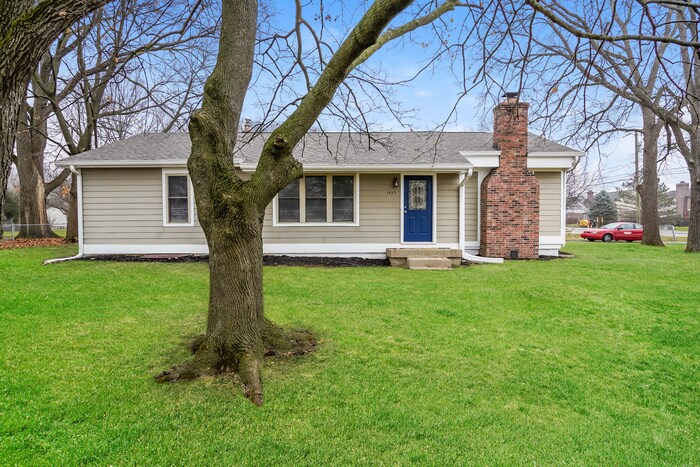 1435 Hornaday Rd in Brownsburg, IN - Building Photo
