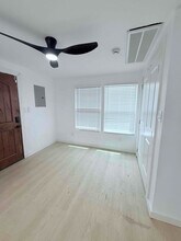 503 Canadian St in Houston, TX - Foto de edificio - Building Photo