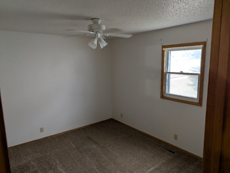 426 Maple St in Chadron, NE - Foto de edificio