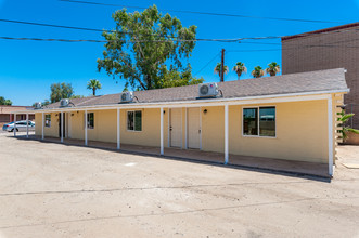 5913 W Palmaire Ave in Glendale, AZ - Building Photo - Building Photo