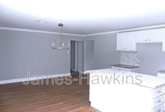 2724 Endicott Dr in Montgomery, AL - Building Photo - Building Photo