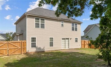 2020 Gray Goose Loop in Fayetteville, NC - Building Photo - Building Photo