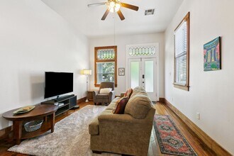 310 S Pierce St in New Orleans, LA - Building Photo - Building Photo