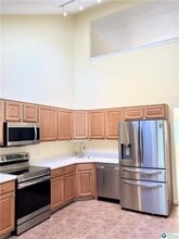 5551 Stonecroft Ln in Allentown, PA - Building Photo - Building Photo