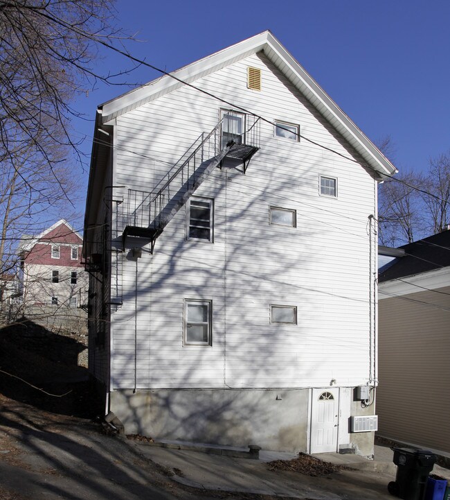 93 Barstow St in Providence, RI - Foto de edificio - Building Photo