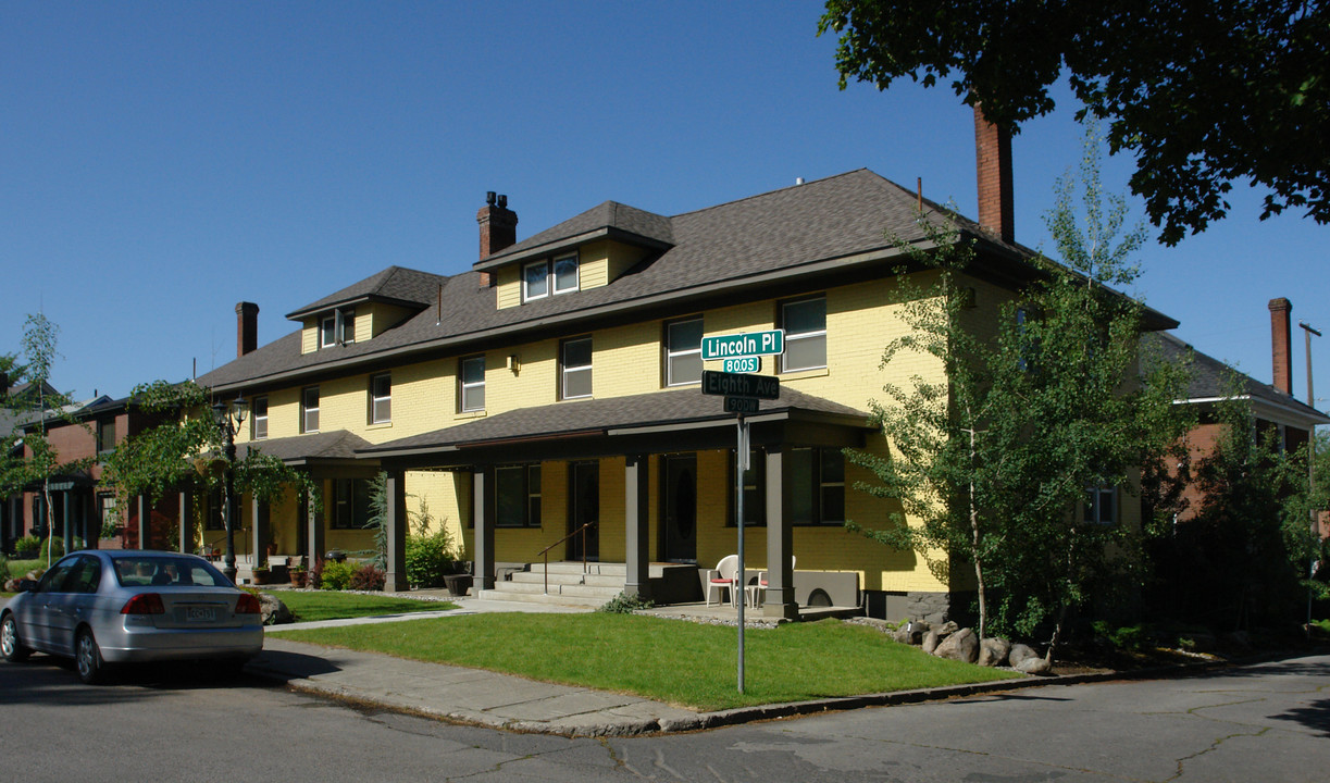 802 S Lincoln Pl in Spokane, WA - Foto de edificio