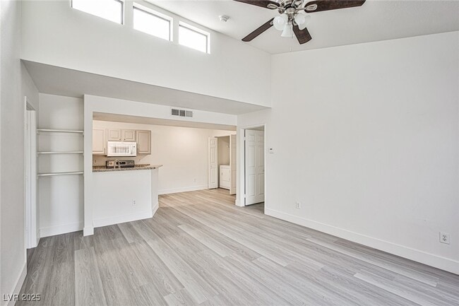 property at 5166 S Jones Blvd