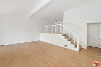 1646 Palisades Dr in Los Angeles, CA - Building Photo - Building Photo