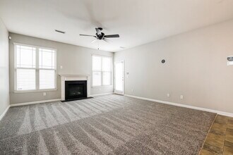 35 Wensley Ct in Clayton, NC - Building Photo - Building Photo