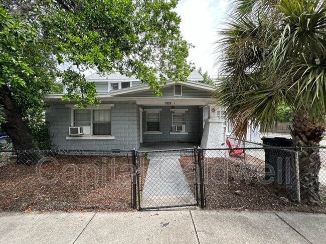 1028 E 17th Ave in Tampa, FL - Building Photo - Building Photo