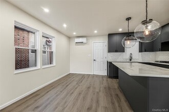 604 Yonkers Ave in Yonkers, NY - Building Photo - Building Photo