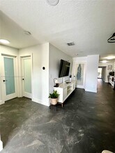 511 SW 115th Ave in Miami, FL - Building Photo - Building Photo