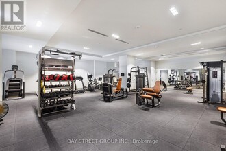 3-3113 Gloucester St in Toronto, ON - Building Photo - Building Photo