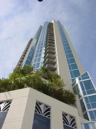 property at 860 Peachtree St NE
