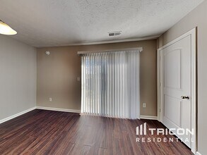 7270 Burlat Ln in Noblesville, IN - Building Photo - Building Photo