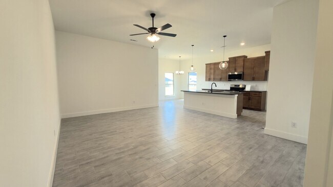 3700 N Wiley Dr in Siloam Springs, AR - Building Photo - Building Photo