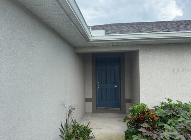 11231 Kimberly Ave in Englewood, FL - Building Photo - Building Photo