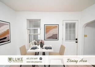 105 S Lyndale Ave in Sioux Falls, SD - Building Photo - Building Photo