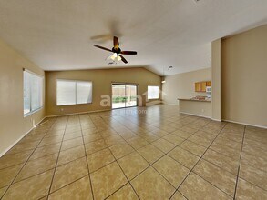 2715 N 90th Ave in Phoenix, AZ - Building Photo - Building Photo