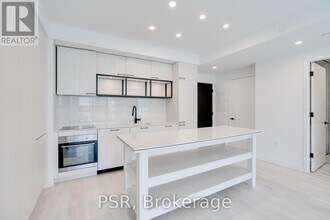 505 Richmond St W in Toronto, ON - Building Photo - Building Photo