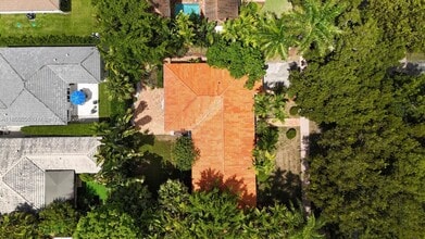 1512 Certosa Ave in Coral Gables, FL - Building Photo - Building Photo