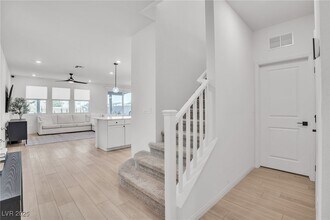 4522 Hidden Stone Ave in Las Vegas, NV - Building Photo - Building Photo