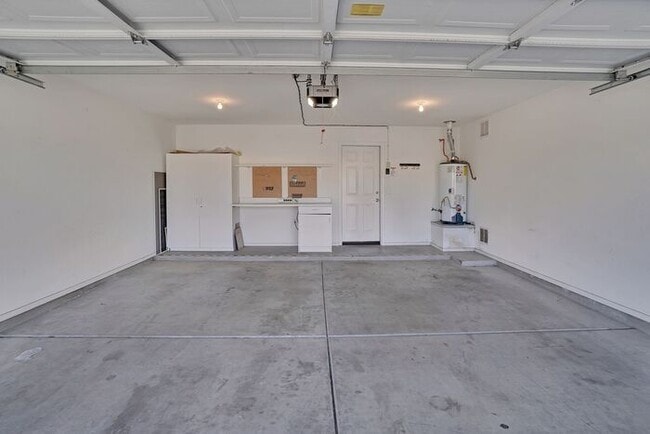 property at 98 E Futurity Pl