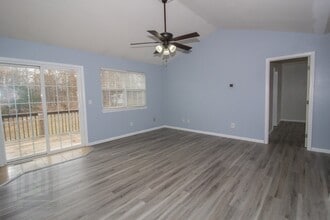 21726 Lindsay Ln in Waynesville, MO - Building Photo - Building Photo