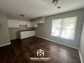 3373 Elk Point Dr in Memphis, TN - Building Photo - Building Photo