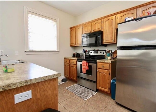 204 Shipley Alley in Fayetteville, AR - Building Photo - Building Photo