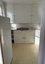 17 Church St in St Johnsbury, VT - Building Photo