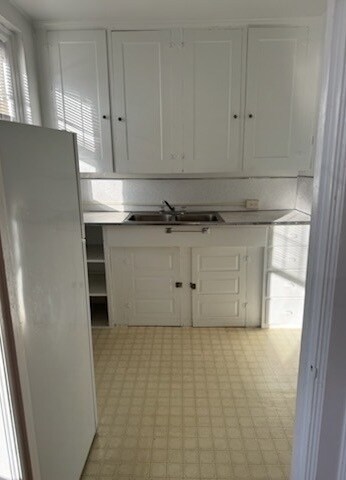 17 Church St in St Johnsbury, VT - Building Photo