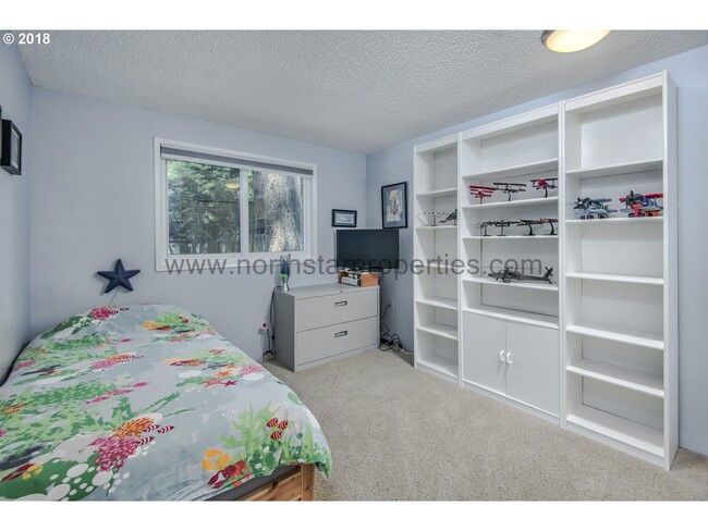 property at 4235 Douglas Wy