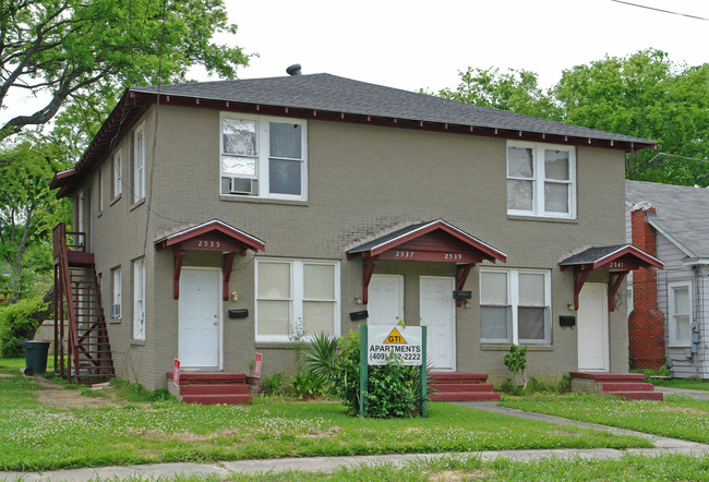 2535-2541 Broadway in Beaumont, TX - Building Photo - Building Photo