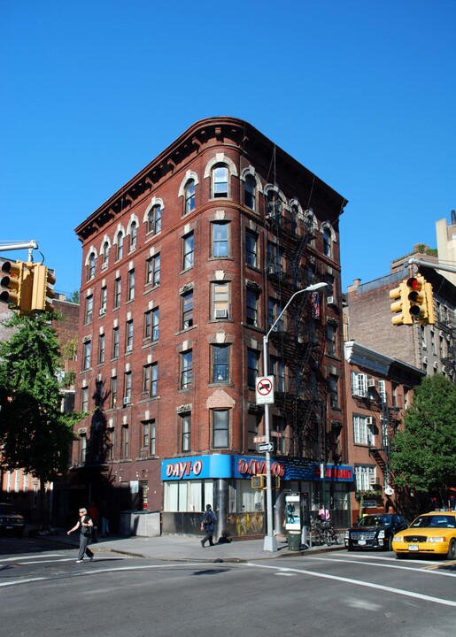 237 West 12th Street in New York, NY - Foto de edificio